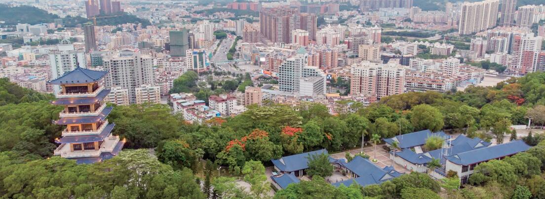 鳳崗努力“繡出”城市生活新面貌，讓市民群眾感受到精細化管理帶來的提升與變化。.jpg